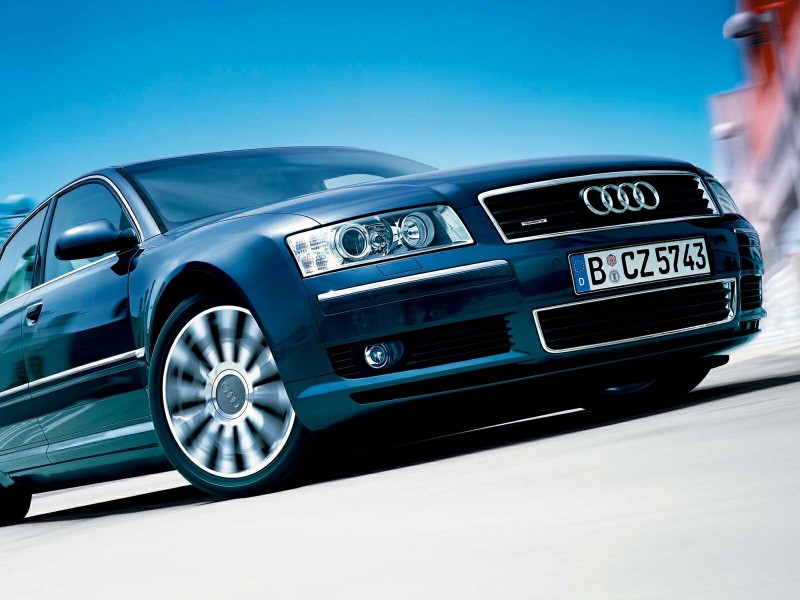 Audi A8.jpg